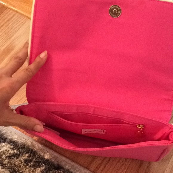 Lulu Guinness of London HE LOVES ME/NOT Pochette!! - Picture 8 of 14